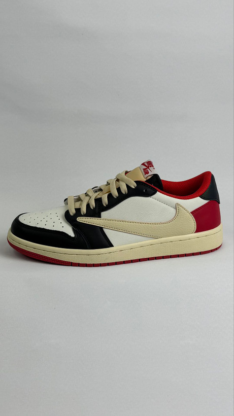 کتونی نایک:مدل تراویس شیکاگو Nike SB Dunk Low Travis Scott Chicago —محصول:ویتنام