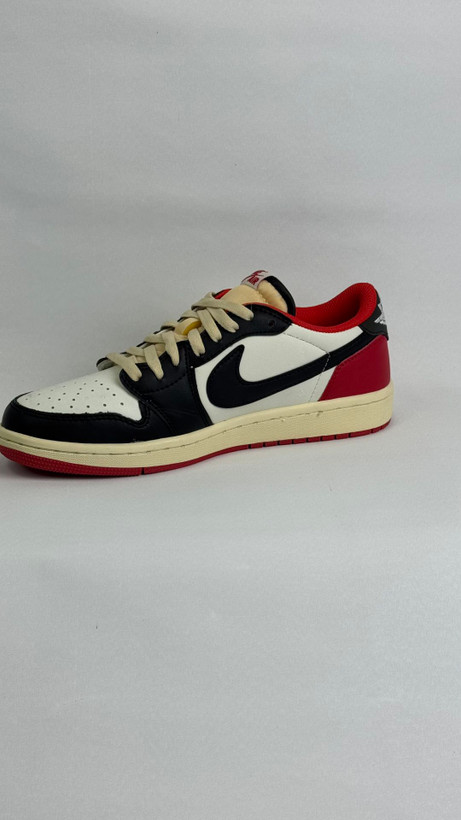 کتونی نایک:مدل تراویس شیکاگو Nike SB Dunk Low Travis Scott Chicago —محصول:ویتنام
