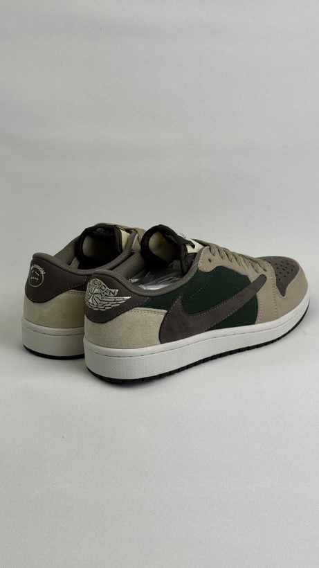 کتونی نایک:مدل تراویس جنگلی Nike SB Dunk Low Travis Scott (Olive/Green محصول ویتنام