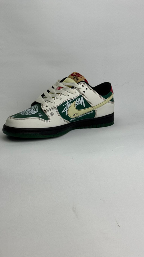 کتونی نایک : مدلنایک اسبی دانک لو استوسی -- Nike SB Dunk Low Stussy محصول :ویتنام