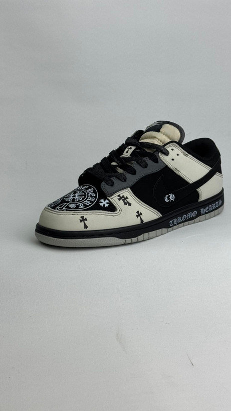 کتونی نایک: مدل نایکی دانک کروم هارتس "Nike Dunk Chrome Hearts