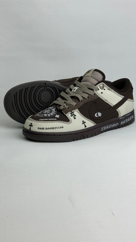 کتونی نایک: مدل نایکی دانک کروم هارتس - "Nike Dunk Chrome Hearts محصول :ویانتم