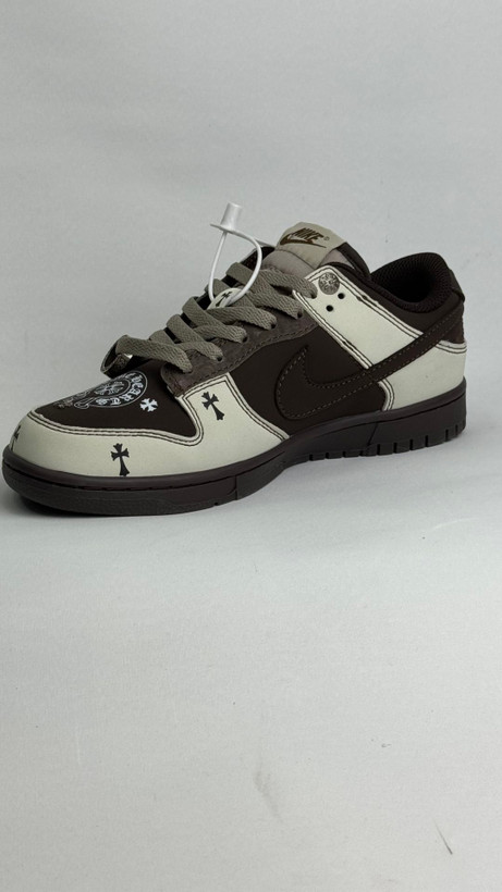 کتونی نایک: مدل نایکی دانک کروم هارتس - "Nike Dunk Chrome Hearts محصول :ویانتم