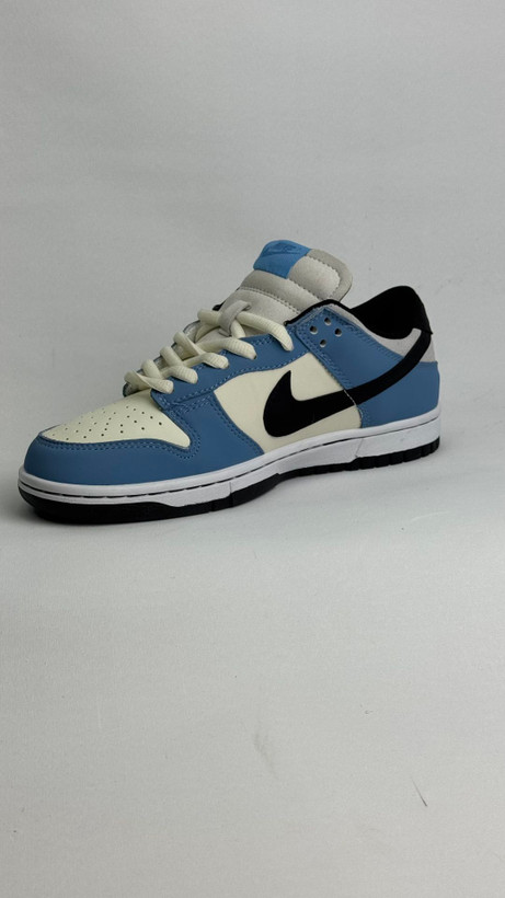 کتونی نایک:مدل نایک اسبی دانک لو ریسینگ باگی سند اسکورچرNike SB Dunk Low Racing Buggy Sand Scorcher