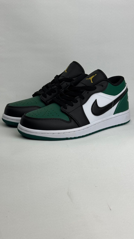 کتونی نایک:نایک ایر جردن ۱ بدون ساق سبز تو. Air Jordan 1 Low Green Toe محصول ویتنام