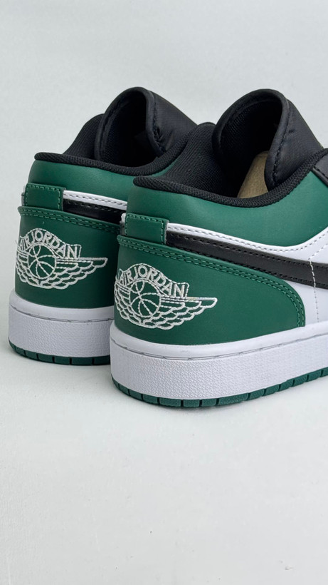 کتونی نایک:نایک ایر جردن ۱ بدون ساق سبز تو. Air Jordan 1 Low Green Toe محصول ویتنام