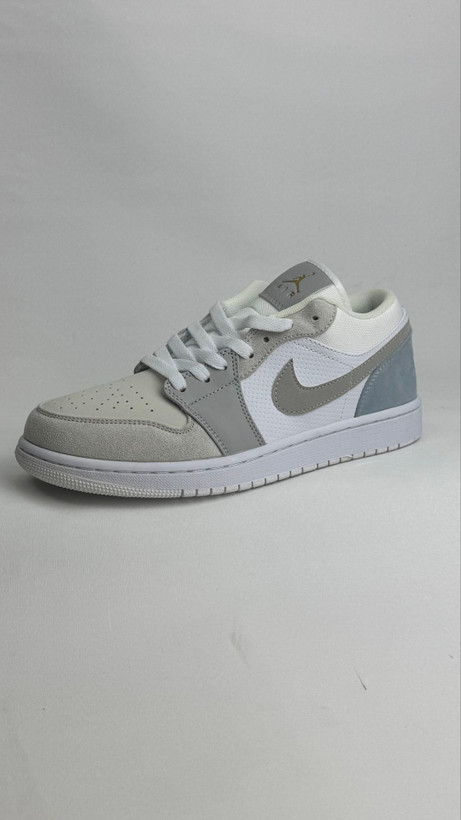 کتونی نایک: نایکی ایر جردن ۱ لو "نوترال گری Air Jordan 1 Low "Neutral Greyمحصول :ویتنام