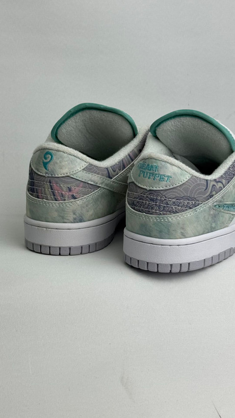 کتونی نایک:مدل نایک دانک لو "سال اژدها" Nike Dunk Low "Year of the Dragon"محصول : ویتنام