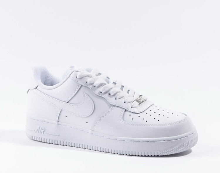 کونی نایک :مدل نایکی ایر فورس وان :Nike Air Force 1 محصول : ویتنام