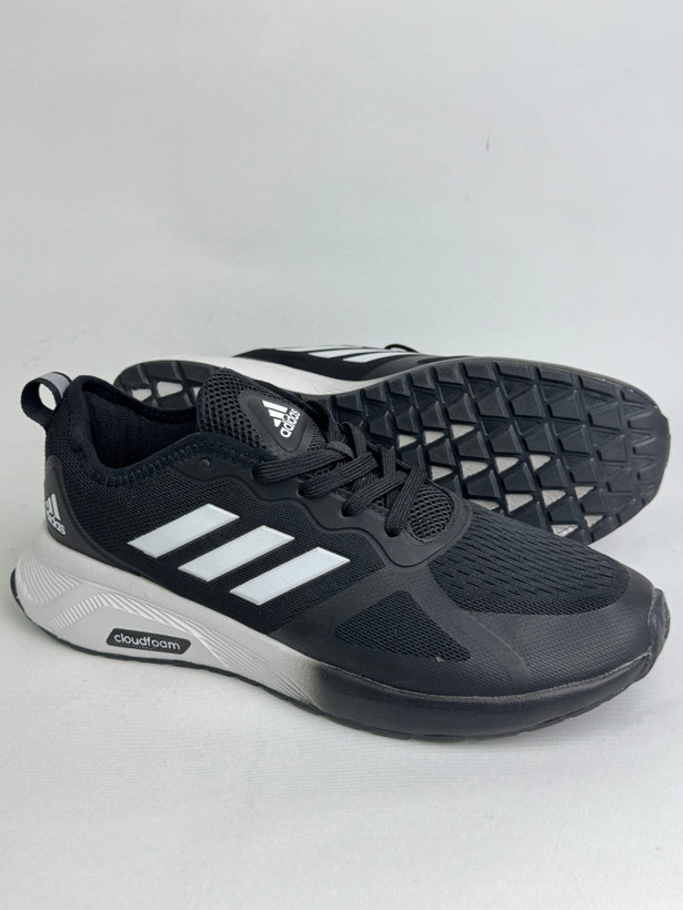 کتونی آدیداس:مدل آدیداس کلودفوم : Adidas Cloudfoam محصول :ویتنام