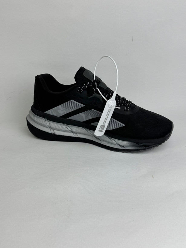 کتونی آدیداس: مدل آدیداس آدیاستار 3 : Adidas Adistar 3 محصول : ویتنام