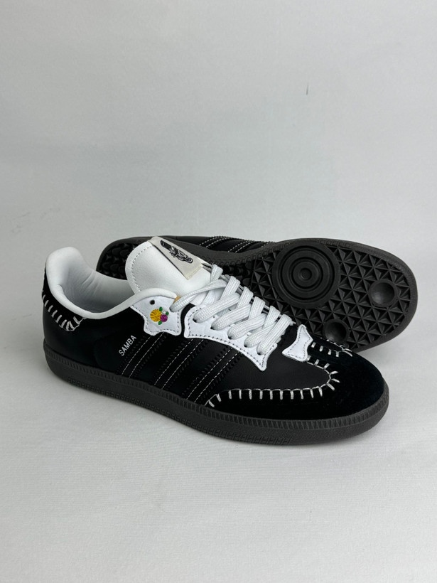 کتونی آدیداس : مدل آدیداس سامبا او.جی. "روز مردگان" Adidas Samba OG 'Día de Muertos' محصول : ویتنام