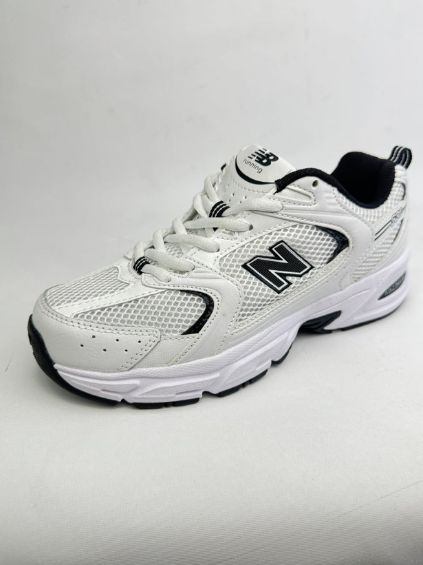 کتونی : نیوبالانس ۵۳۰ New Balance 530 sneakers محصول:ویتنام