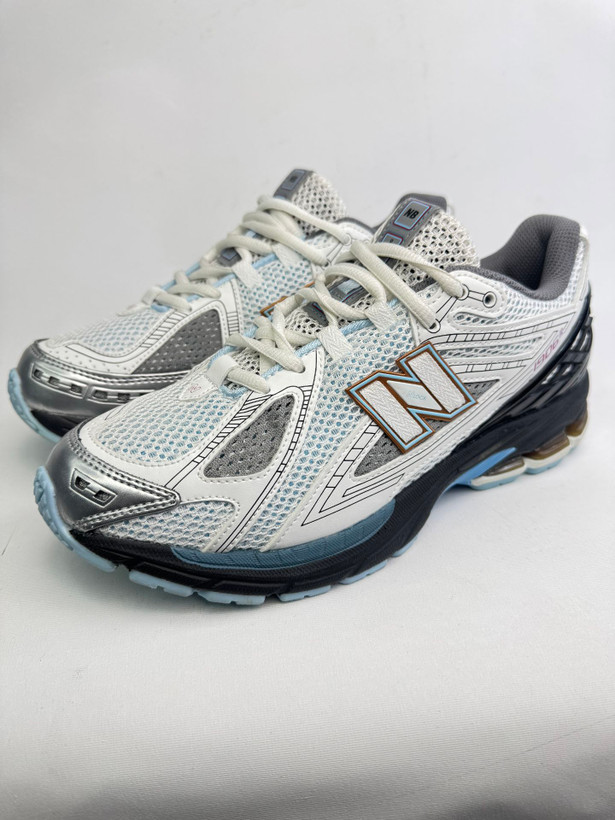 کتونی : نیو بالانس ۱۹۰۶آر (New Balance 1906R) محصول : ویتنام