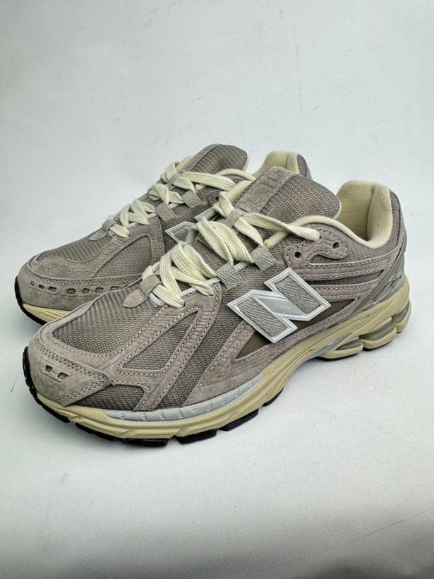کتونی: نیو بالانس ۱۹۰۶آر (New Balance 1906R) محصول : ویتنام
