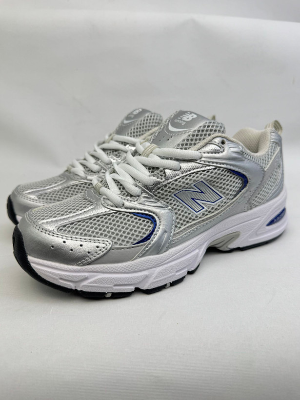 کتونی : نیوبالانس ۵۳۰ New Balance 530 Sneaker محصول : ویتنام