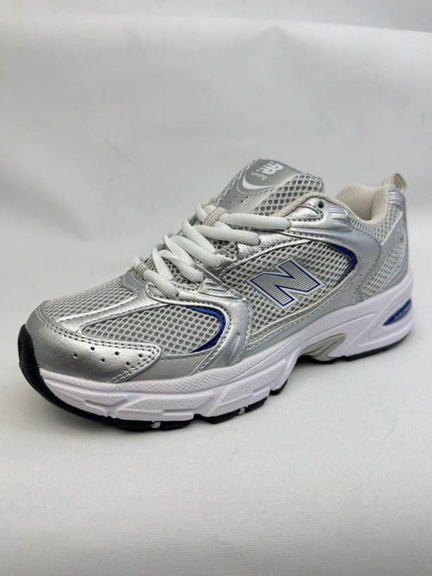 کتونی : نیوبالانس ۵۳۰ New Balance 530 Sneaker محصول : ویتنام