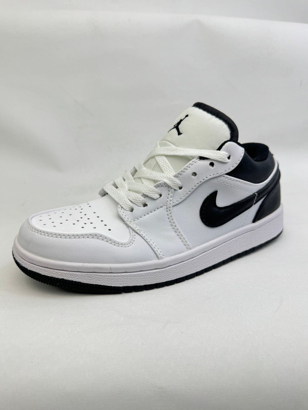کتونی: نایک ایر جردن 1 لو Nike Air Jordan 1 Low محصول: ویتنام