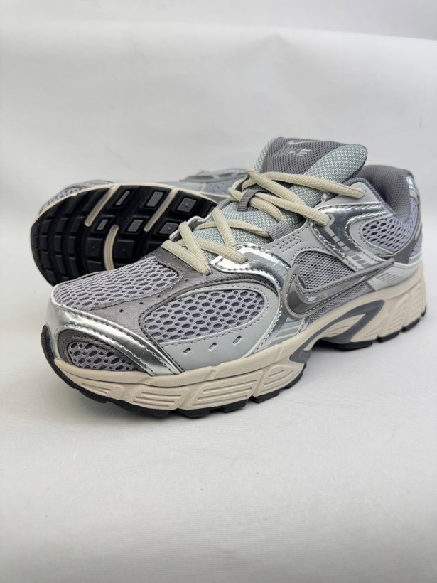 کتونی : کفش ورزشی نایک مردانه V5 RNR Nike Men's V5 RNR محصول: ویتنام