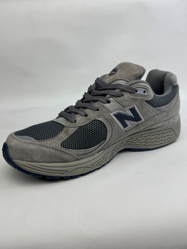 کتونی:بالانس 2002R New Balance 2002R محصول:ویتنام