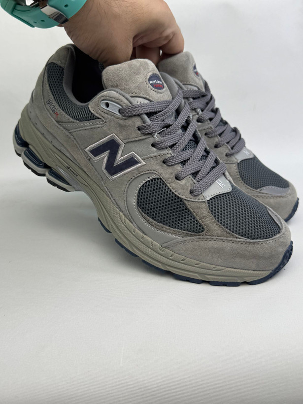 کتونی:بالانس 2002R New Balance 2002R محصول:ویتنام