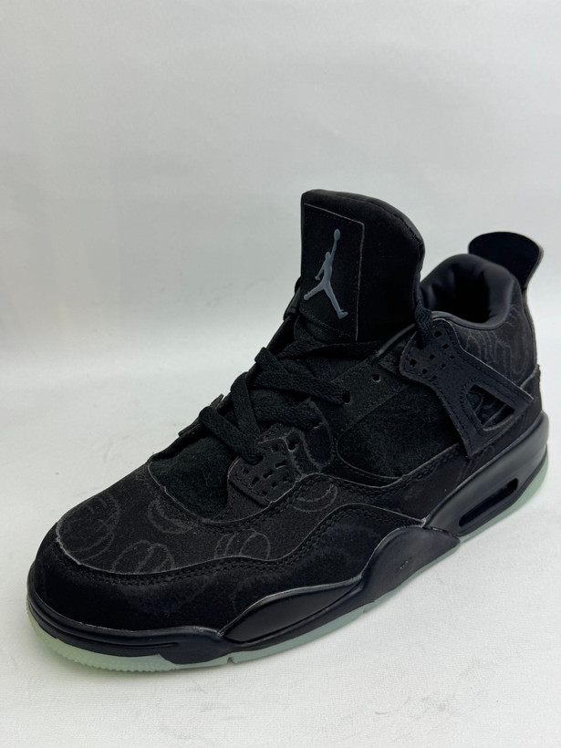 کتونی : نایک ایر جردن ۴ کاوز مشکی Nike Air Jordan 4 Retro KAWS Black محصول: ویتنام