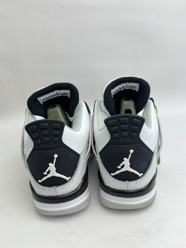کتونی: نایکی ایر جردن 4 رترو "میلیتاری بلک" Nike Air Jordan 4 Retro "Military Black" محصول : ویتنام