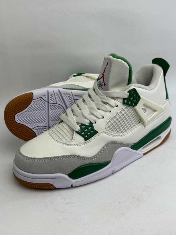 کتونی: ایر جردن 4 رترو اسبی پاین گرین Air Jordan 4 Retro SB Pine Green محصول : ویتنام