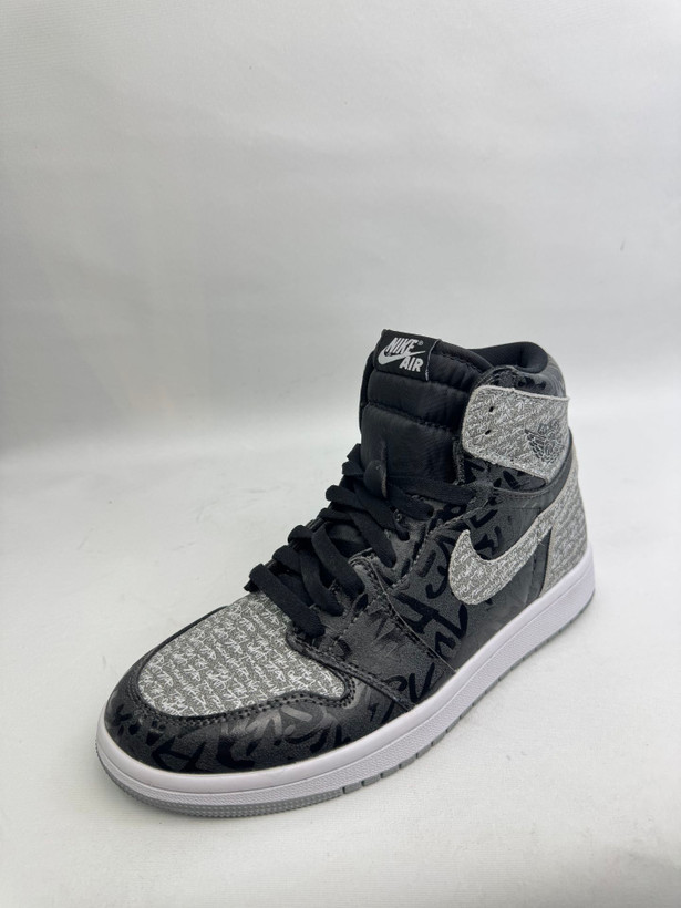 کتونی : نایک ایر جردن ۱ ساقدار ربلیونایر Nike Air Jordan 1 High OG Rebellionaire محصول : ویتنام