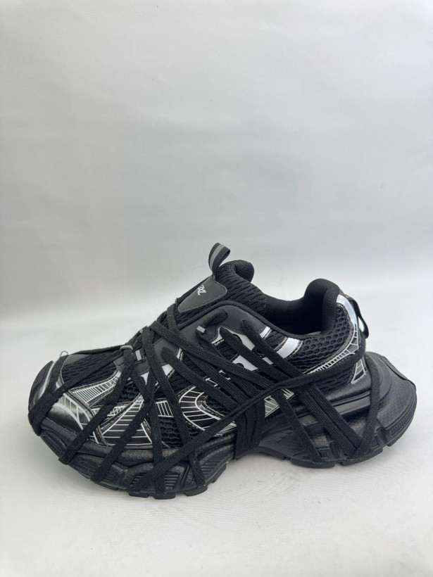 کتونی: بالنسیاگا 3XL بنددار Balenciaga 3XL Extreme Lace Sneakers محصول : ویتنام