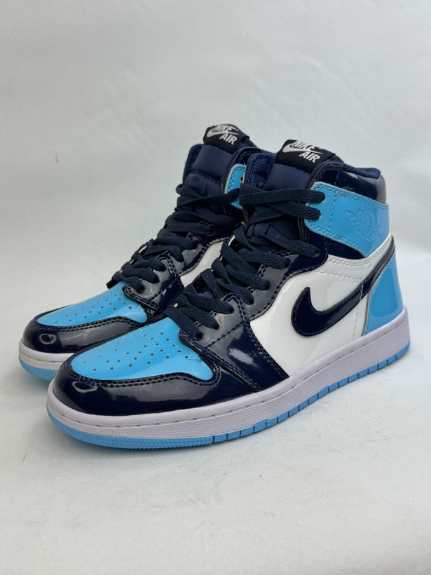 کتونی : ایر جردن ۱ های او جی بلو چیل Air Jordan 1 High OG Blue Chill محصول : ویتنام