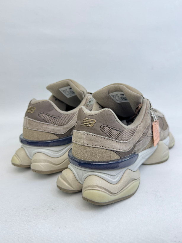 کتونی : نیو بالانس 9060 رنگ قهوهای قارچی New Balance 9060 Mushroom Brown محصول : ویتنام