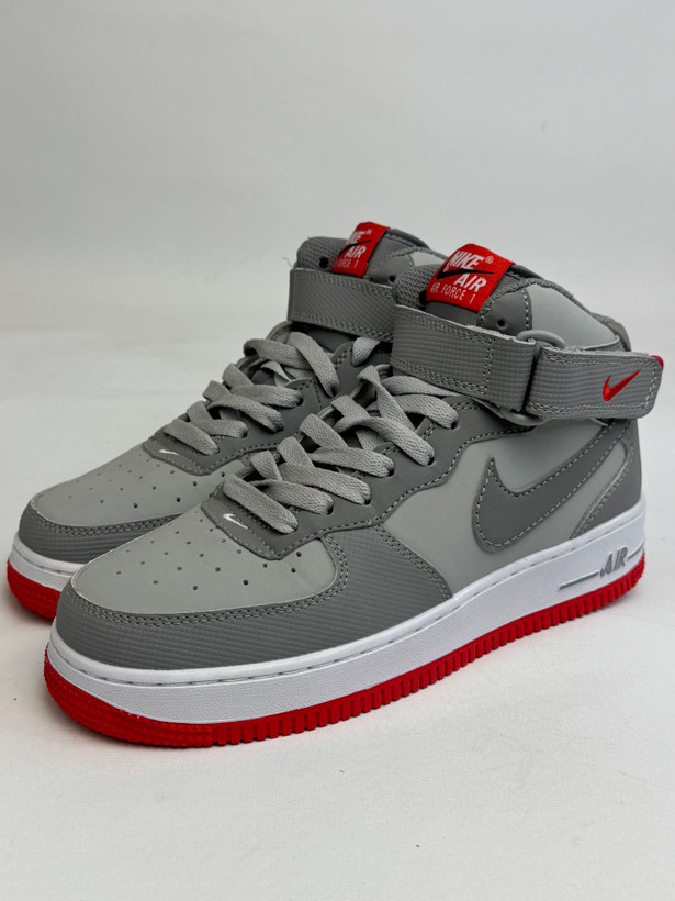کتونی : نایکی ایر فورس ۱ مید Nike Air Force 1 Mid محصول : ویتنام