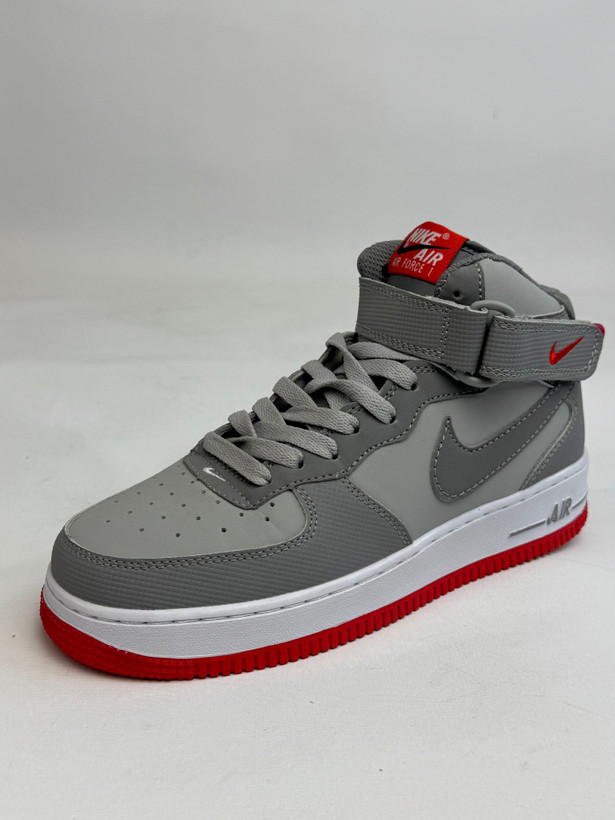 کتونی : نایکی ایر فورس ۱ مید Nike Air Force 1 Mid محصول : ویتنام