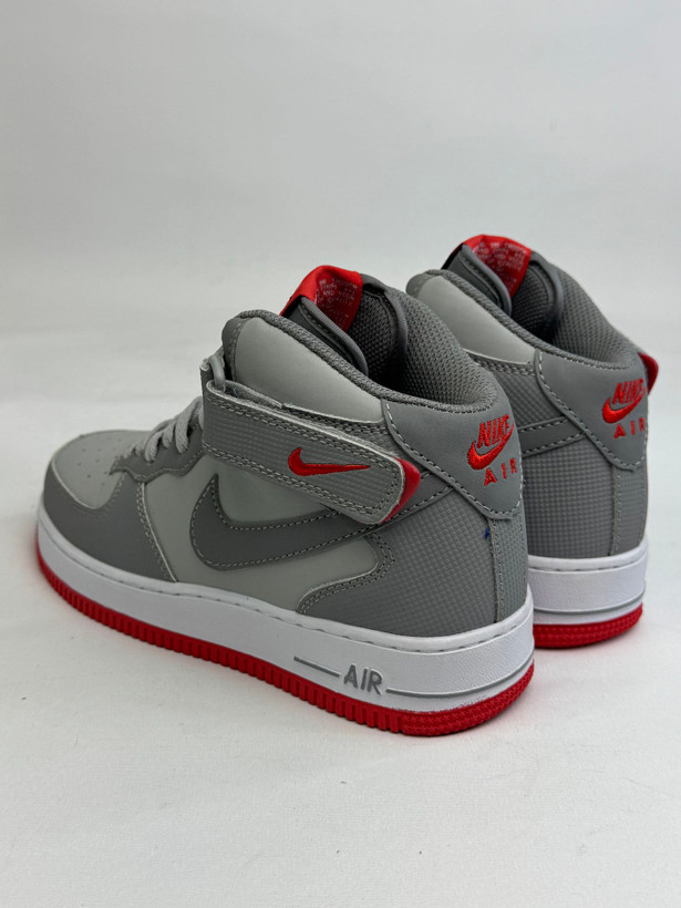 کتونی : نایکی ایر فورس ۱ مید Nike Air Force 1 Mid محصول : ویتنام