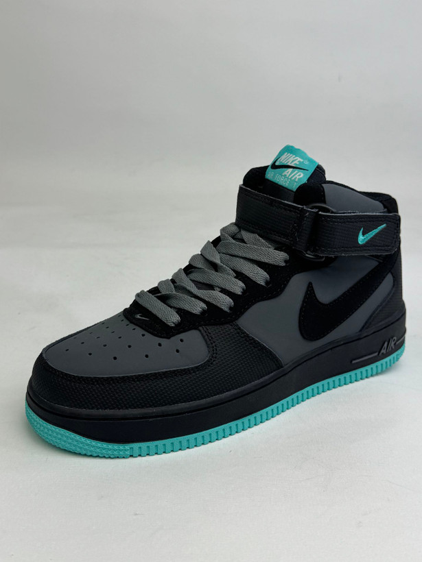 کتونی : نایکی ایر فورس ۱ مید Nike Air Force 1 Mid محصول : ویتنام