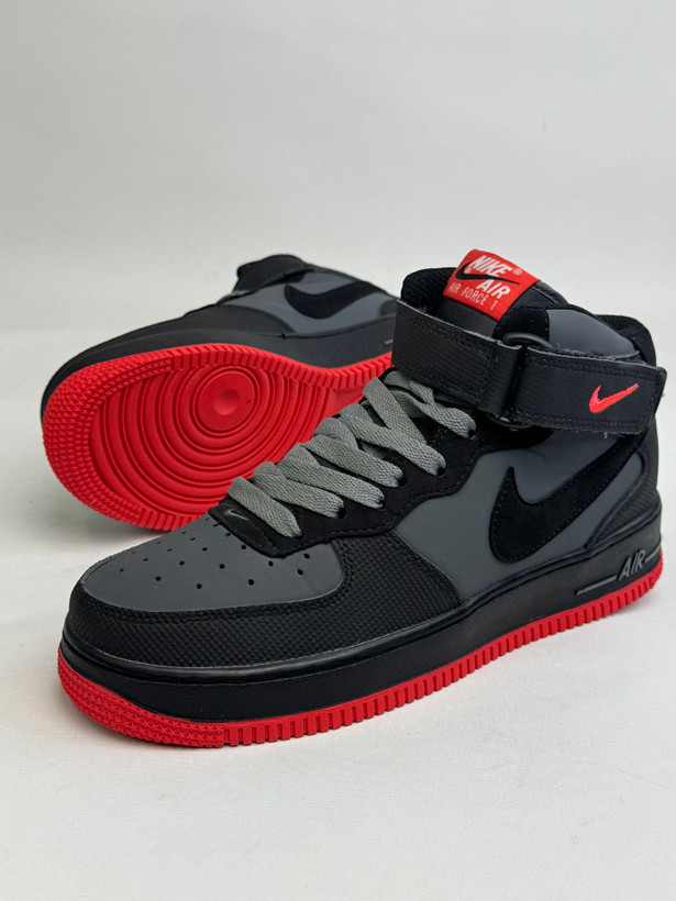 کتونی: نایکی ایر فورس ۱ مید Nike Air Force 1 Mid محصول: ویتنام