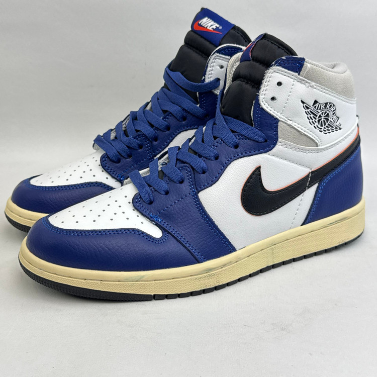 کتونی : ایر جردن وان ساق دار Nike Air Jordan 1 High محصول : ویتنام