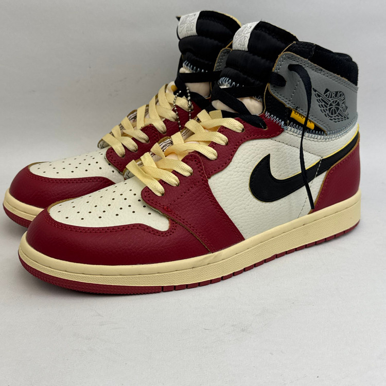 کتونی : ایر جوردن ۱ ریترو های اوجی یونین الاِی – بلکتو/قرمز Air Jordan 1 Retro High OG “Union LA – Black Toe/Red” محصول : ویتنام
