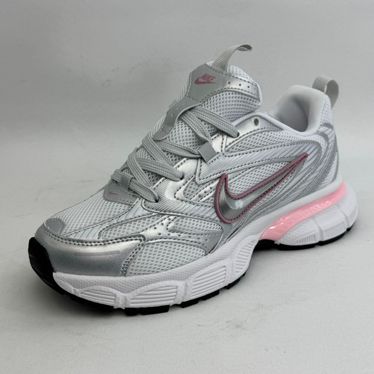 کتونی : نایکی پی–۶۰۰۰ Nike P-6000 محصول: ویتنام