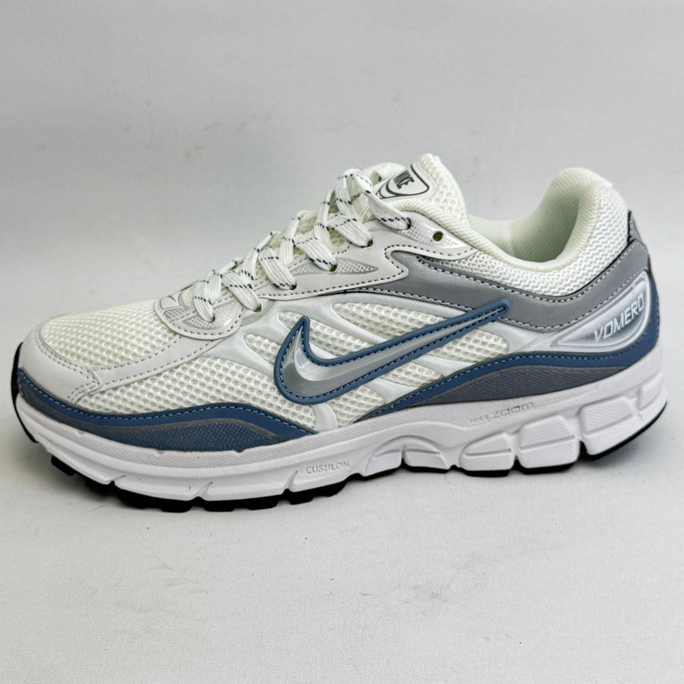 کتونی : نایکی وومرو ۵ Nike Vomero 5 محصول: ویتنام