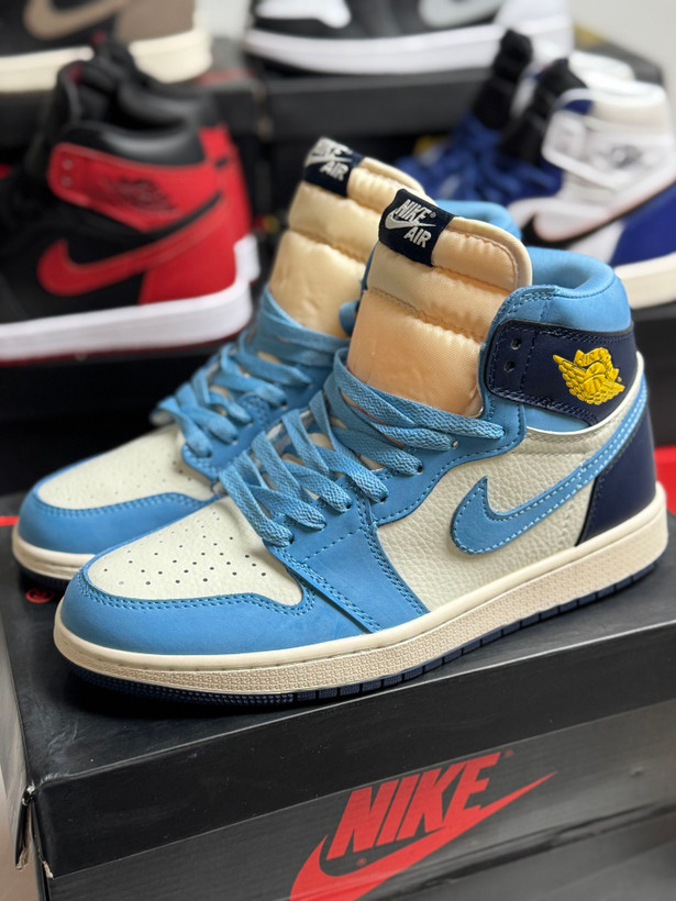 کتونی ایر جردن ۱ های «فرست این فلایت» Air Jordan 1 Retro High OG "First in Flight