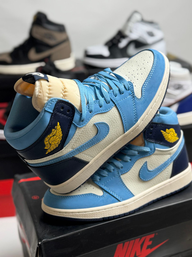 کتونی ایر جردن ۱ های «فرست این فلایت» Air Jordan 1 Retro High OG "First in Flight